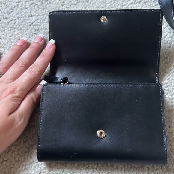 Kate Spade Tote and Wallet Set - Picture 3 of 13